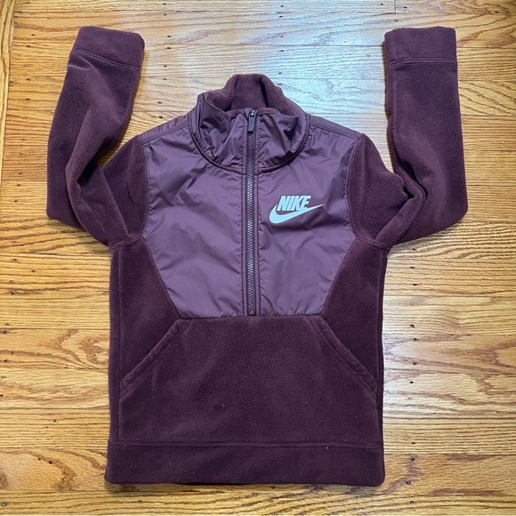 Size: XS // Nike Boys 1/2 Zip Fleece Pullover - Picture 1 of 3